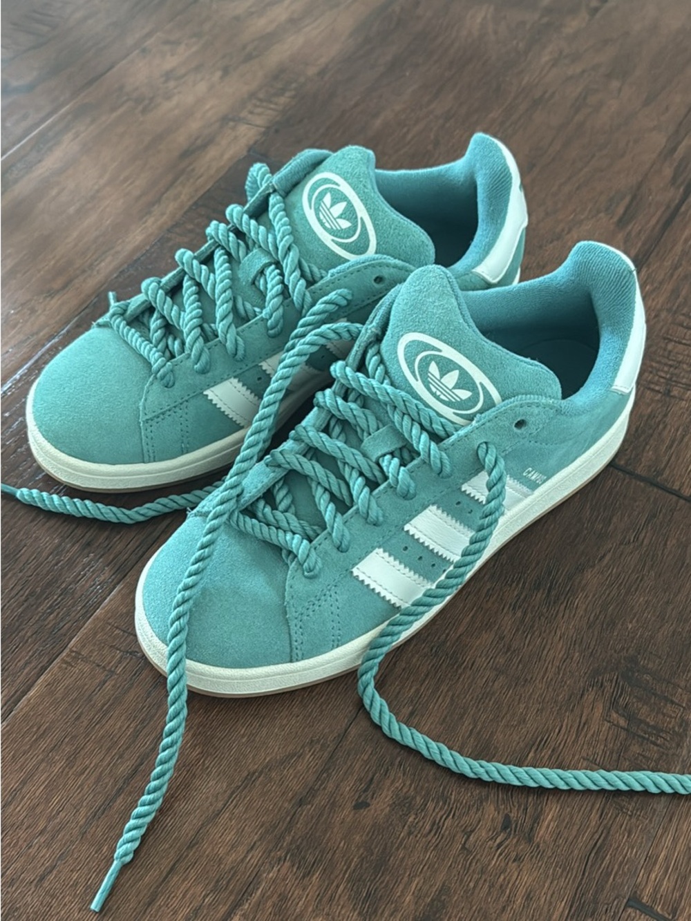 New adidas Women's campus Sneakers in Teal and White